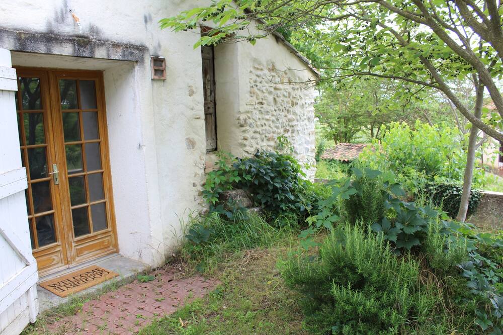 Photo of Outdoor in Villeneuve
