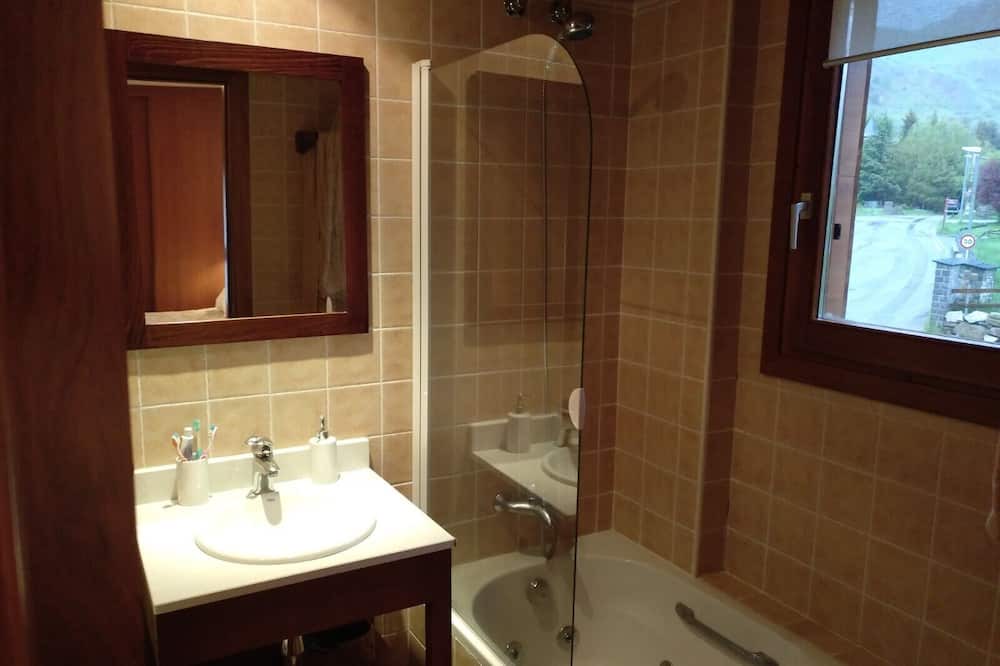 Photo of Bathroom in Formigal