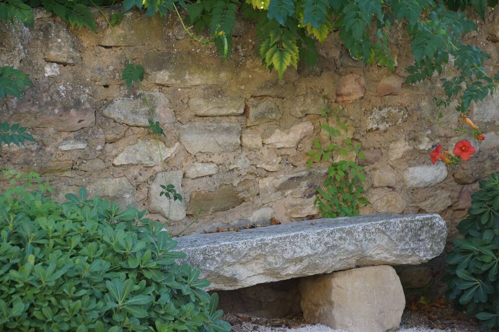 Photo of Outdoor in Labaume