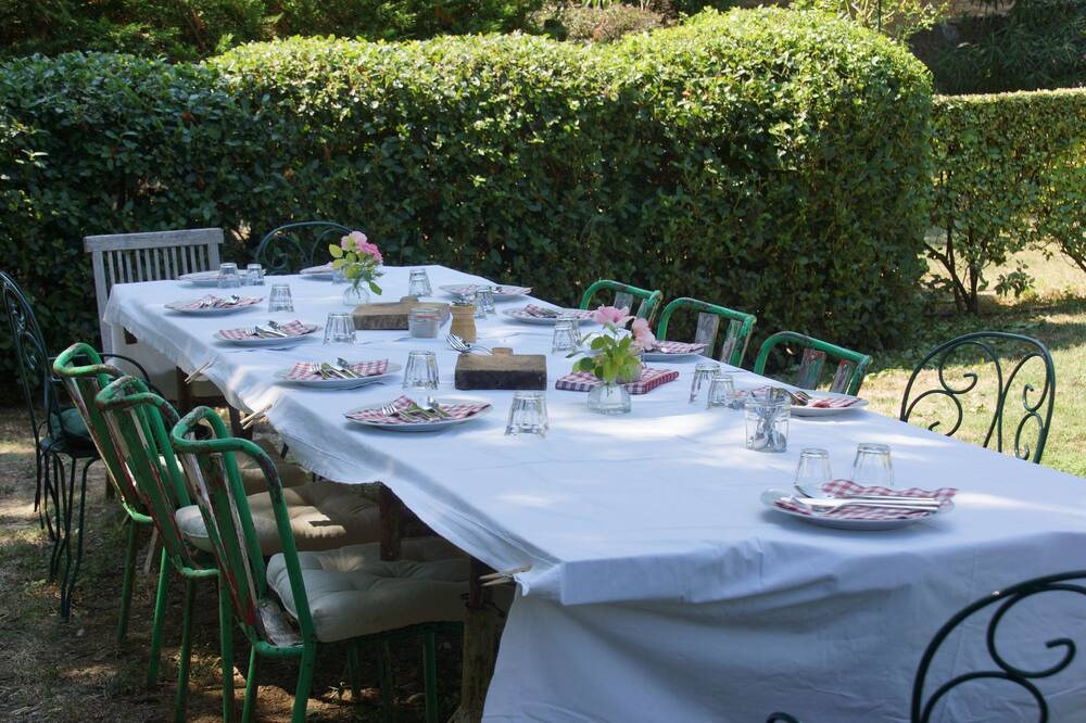 Photo of Patio Balcony in Labaume
