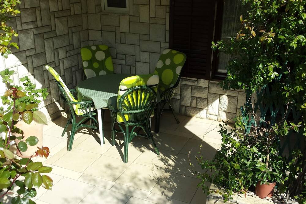 Photo of Patio Balcony in Spadici
