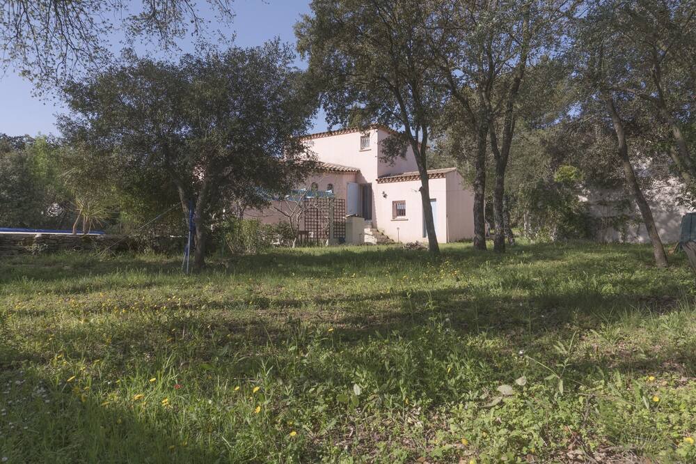 Photo of Outdoor in Aubais