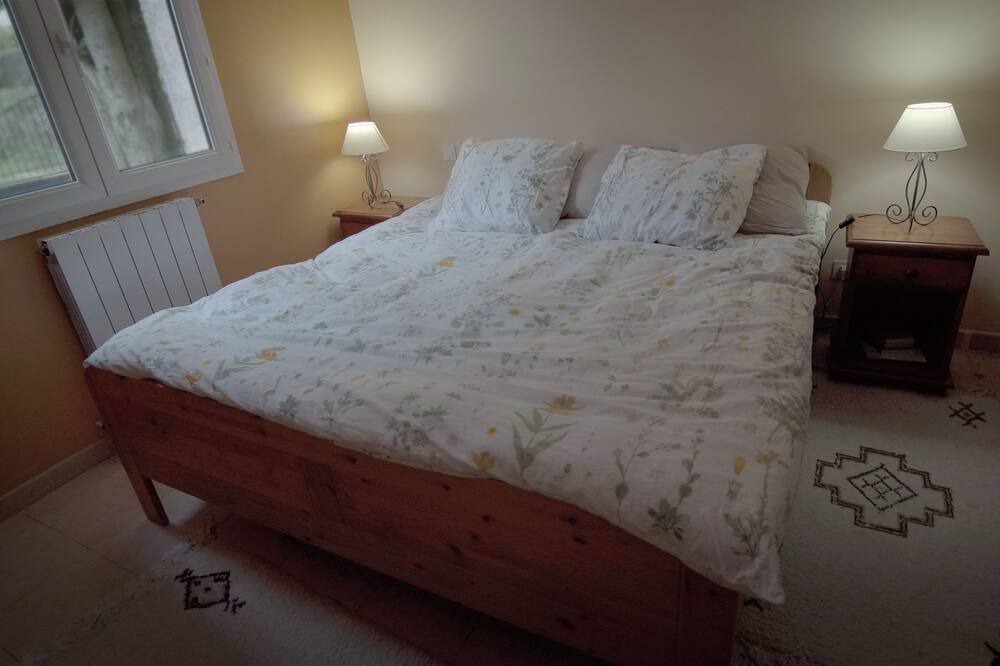 Photo of Bedroom in Aubais