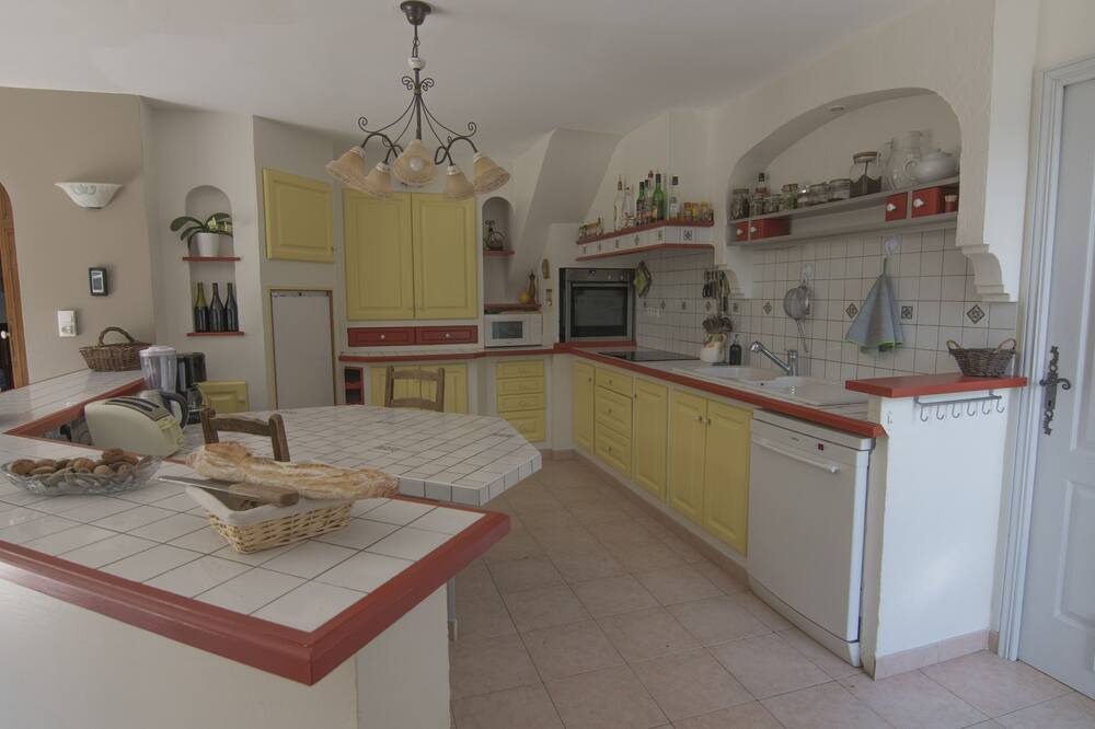 Photo of Kitchen in Aubais