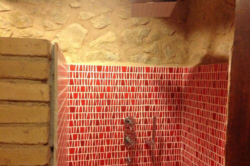 Photo of Bathroom in Llobera