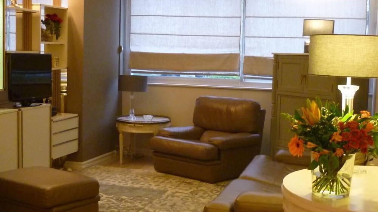 Photo of Others in Le Chesnay