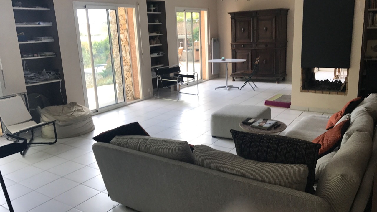 Photo of Livingroom in Saint-Drezery