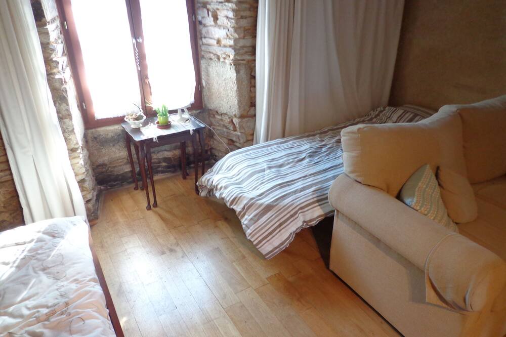 Photo of Bedroom in Mialet