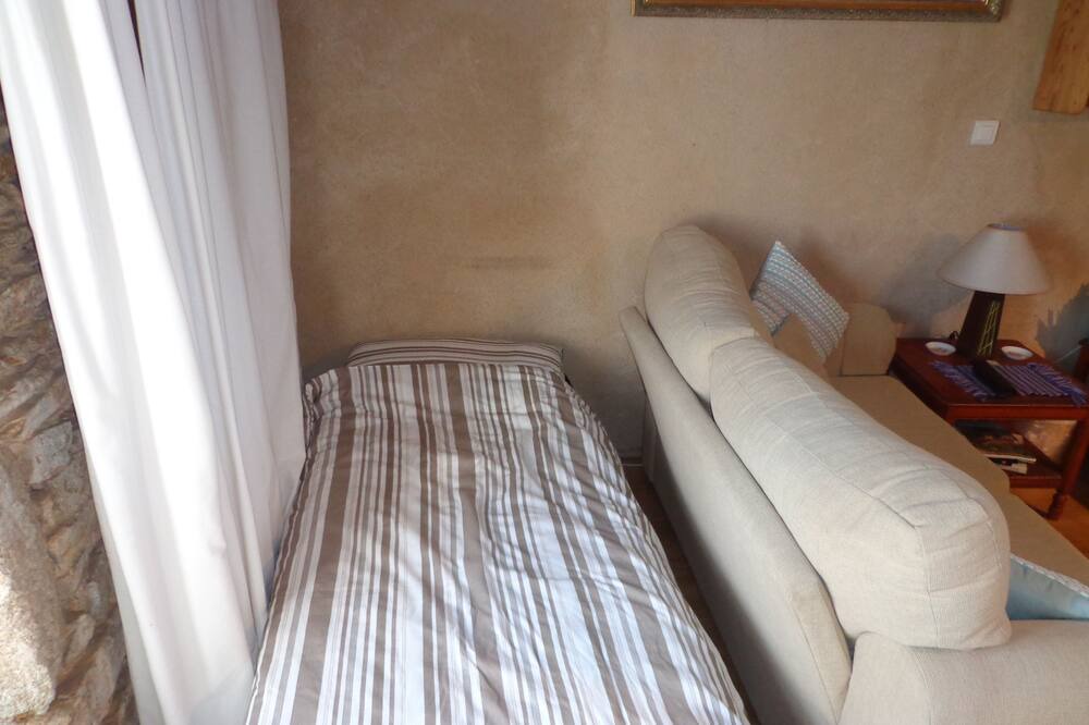 Photo of Bedroom in Mialet