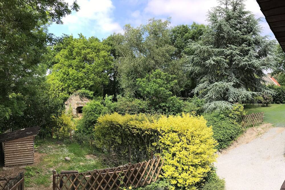Photo of Outdoor in Vessey