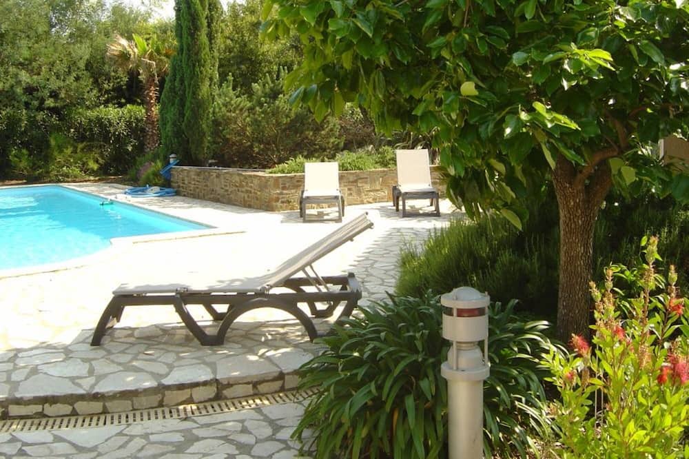Photo of Outdoor in Saint-Jean-Pla-de-Corts