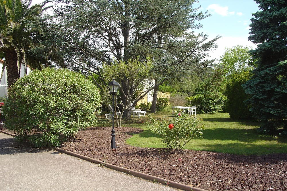 Photo of Outdoor in Saint-Jean-Pla-de-Corts