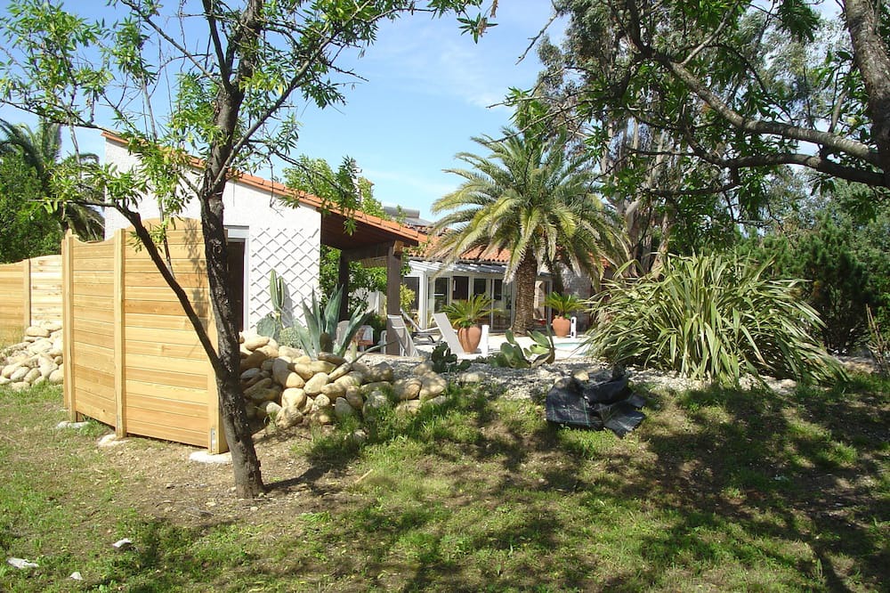 Photo of Outdoor in Saint-Jean-Pla-de-Corts