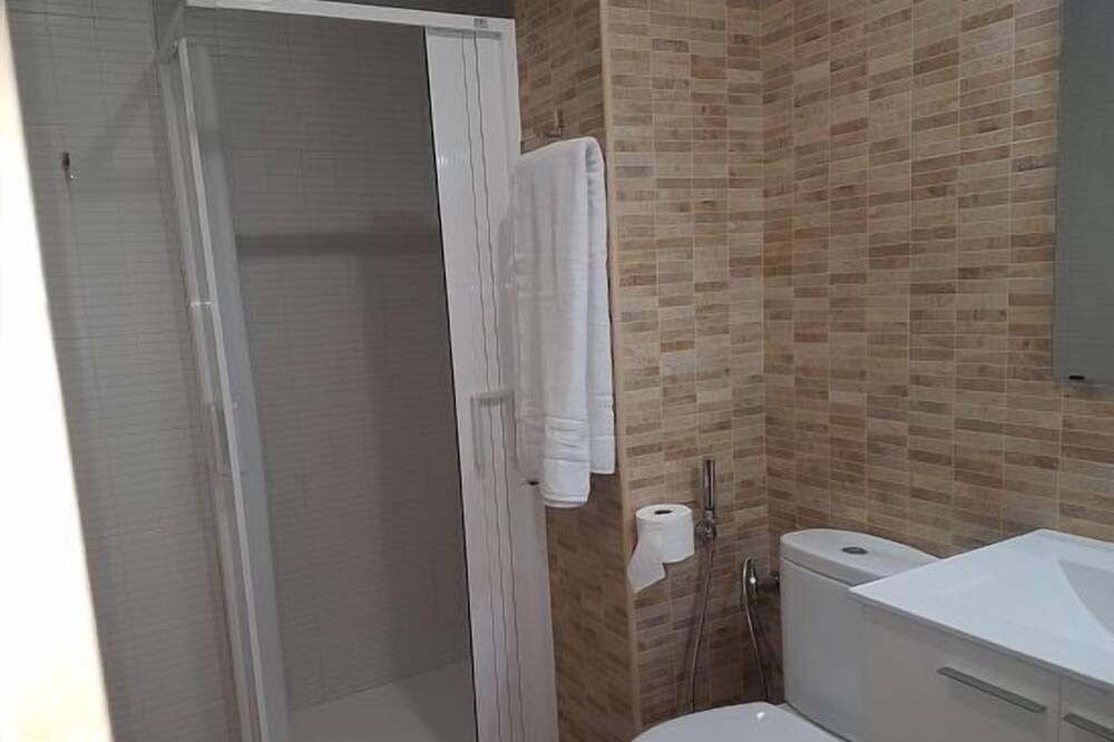 Photo of Bathroom in Navarres