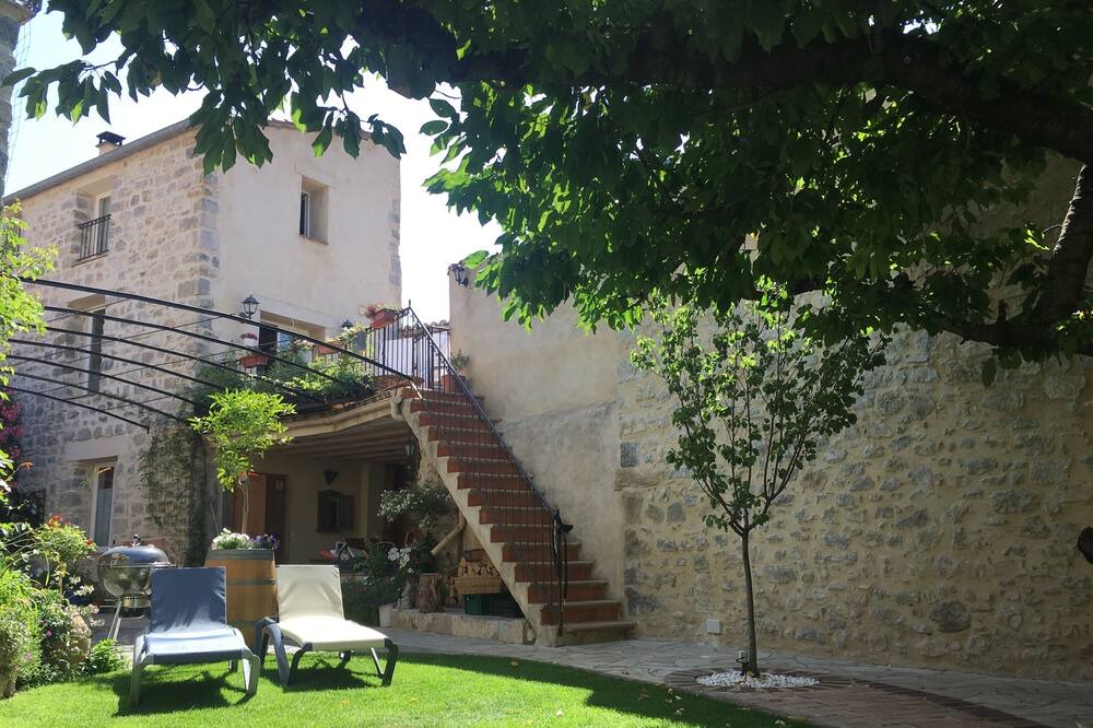 Photo of Outdoor in Lagrasse