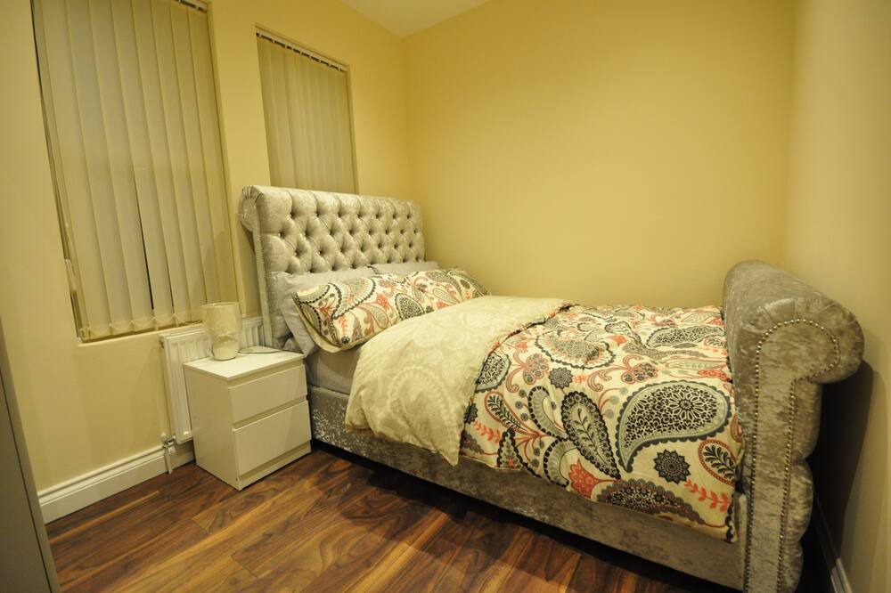 Photo of Others in Bedford