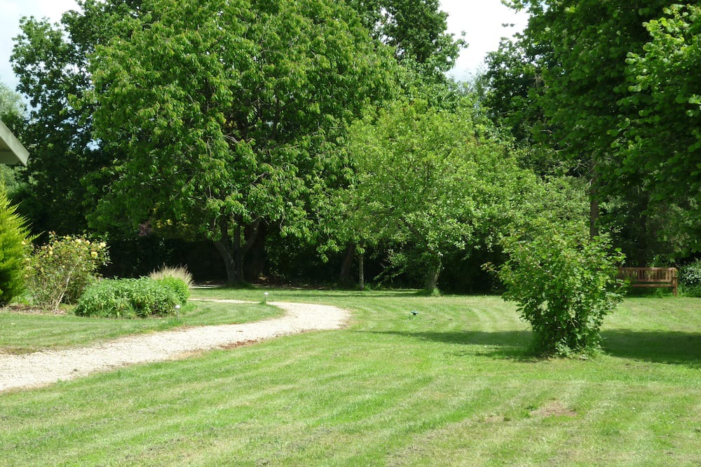Photo of Outdoor in Caulnes