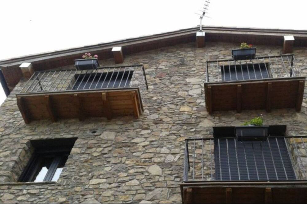 Photo of Outdoor in Montcortes