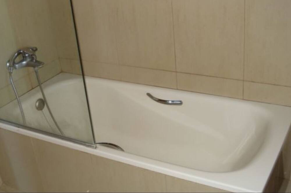 Photo of Bathroom in Montcortes