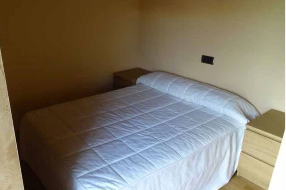 Photo of Bedroom in Montcortes