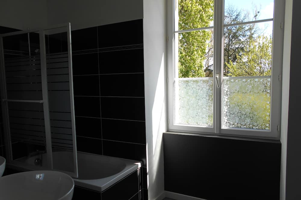 Photo of Bathroom in Pipriac