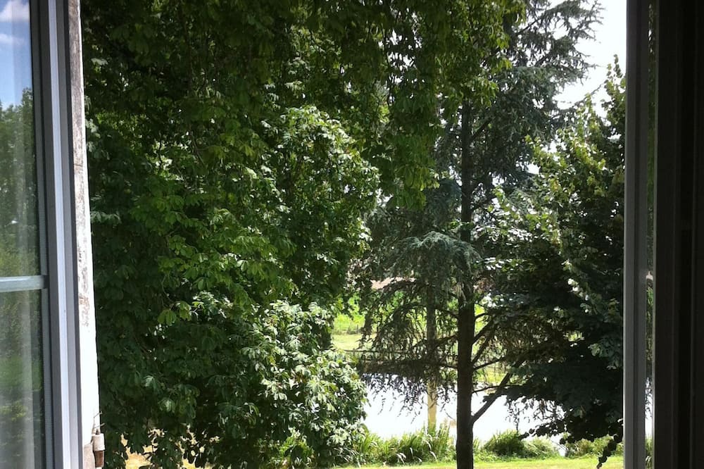 Photo of Bedroom in Pipriac