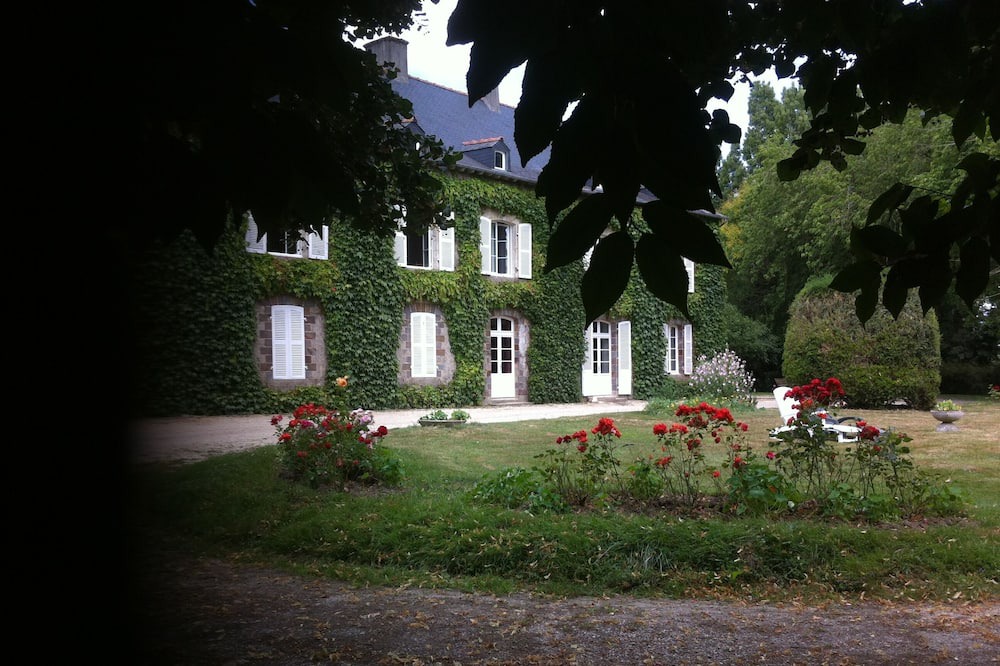 Photo of Outdoor in Pipriac