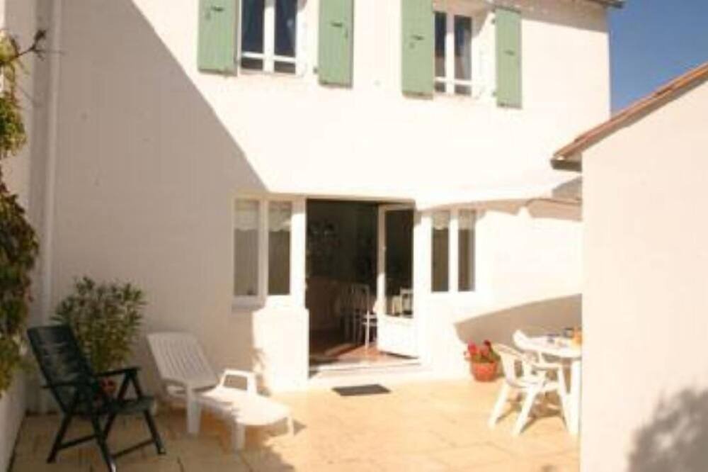 Photo of Others in Les Portes-en-Re