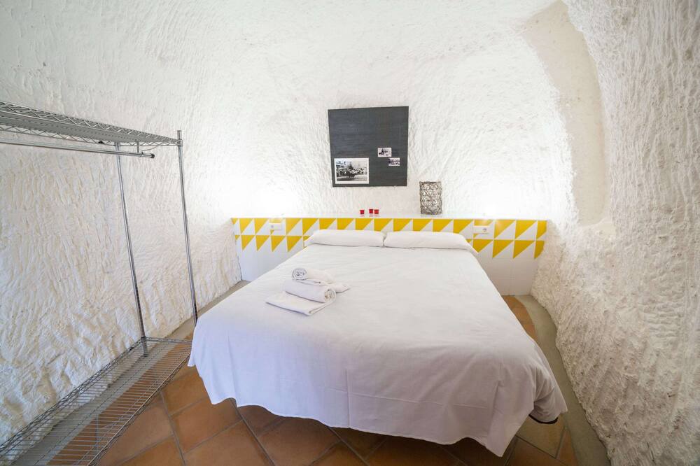 Photo of Bedroom in Valtierra