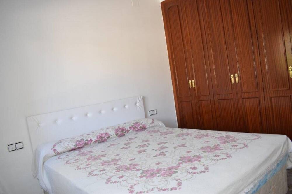 Photo of Bedroom in Cunit