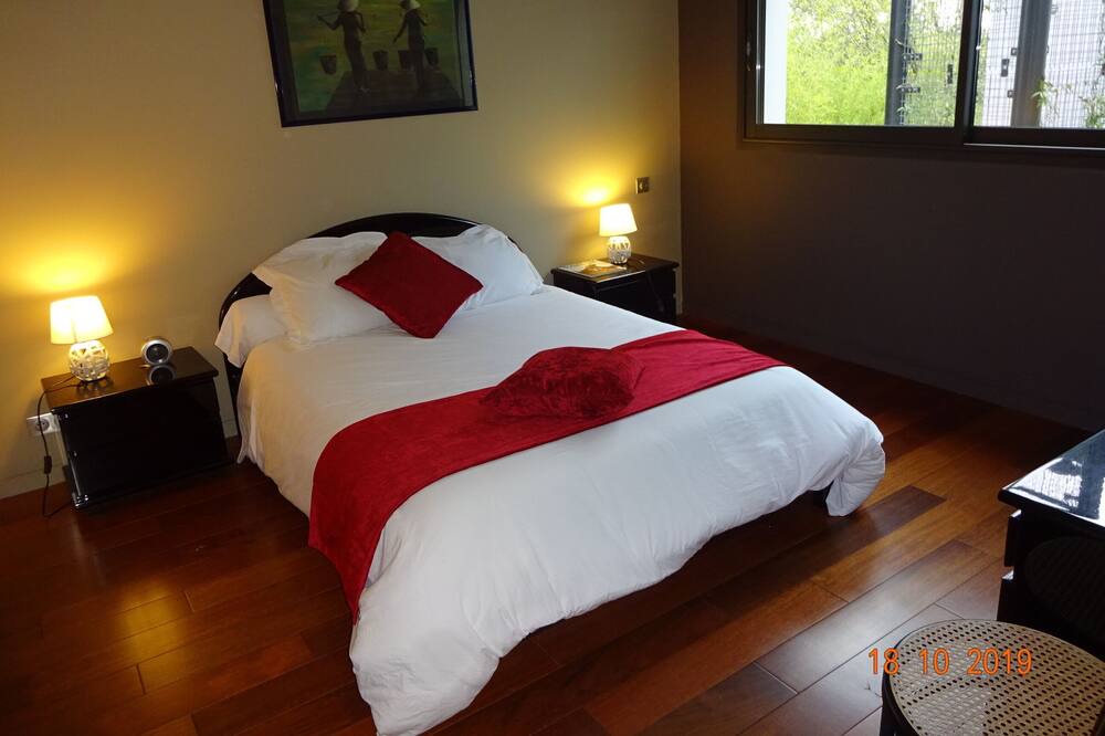 Photo of Bedroom in Pibrac