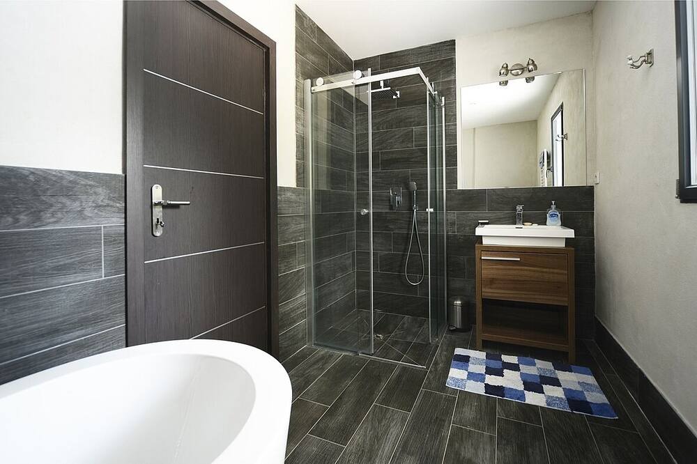 Photo of Bathroom in Longeville-sur-Mer