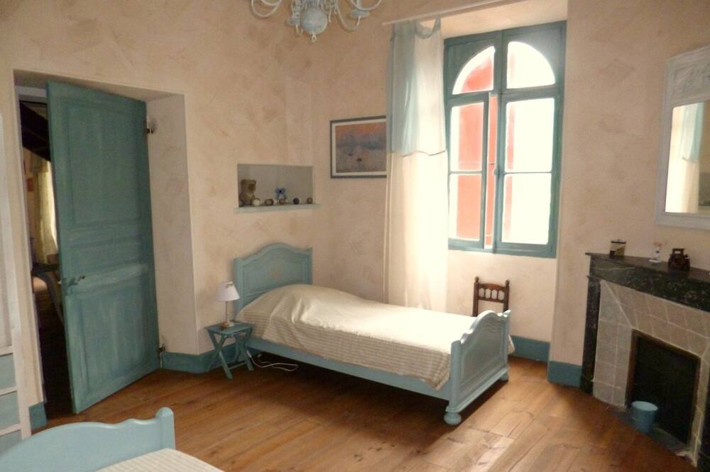 Photo of Bedroom in Fuilla