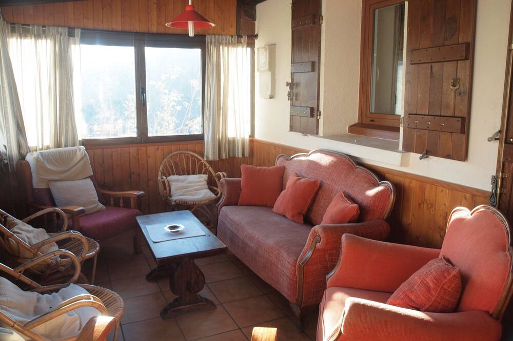 Photo of Livingroom in Baztan