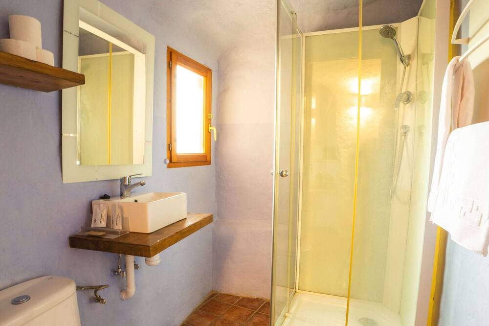 Photo of Bathroom in Valtierra