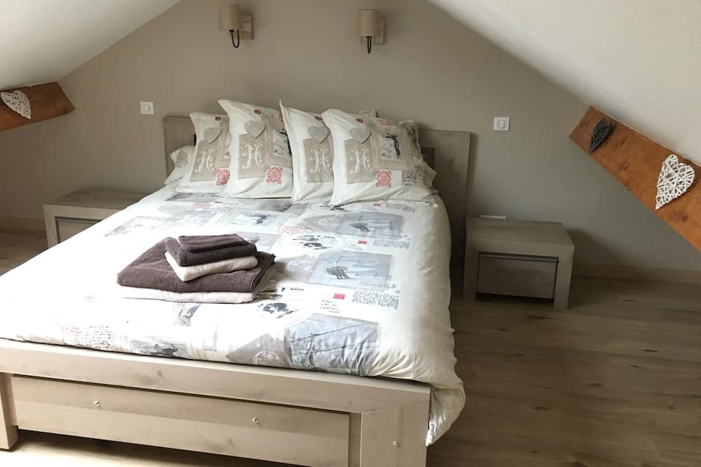 Photo of Bedroom in Chatillon