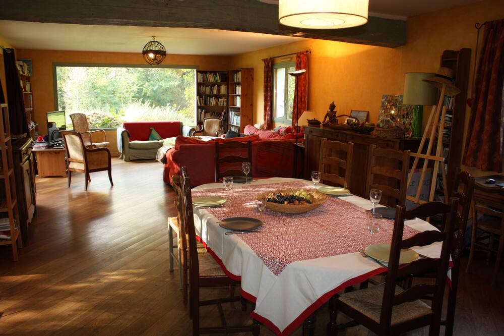 Photo of Kitchen in Touffreville-la-Corbeline