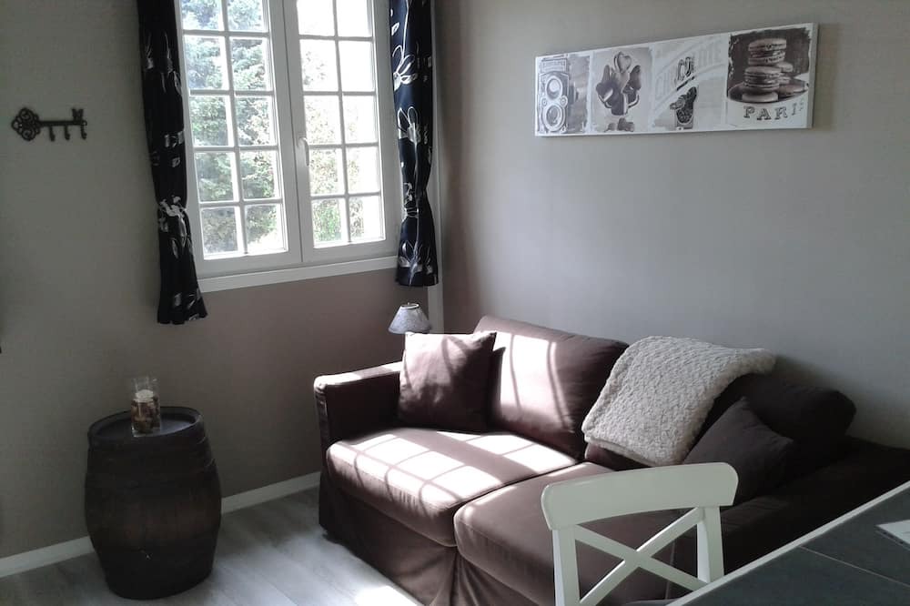 Photo of Livingroom in Grumesnil