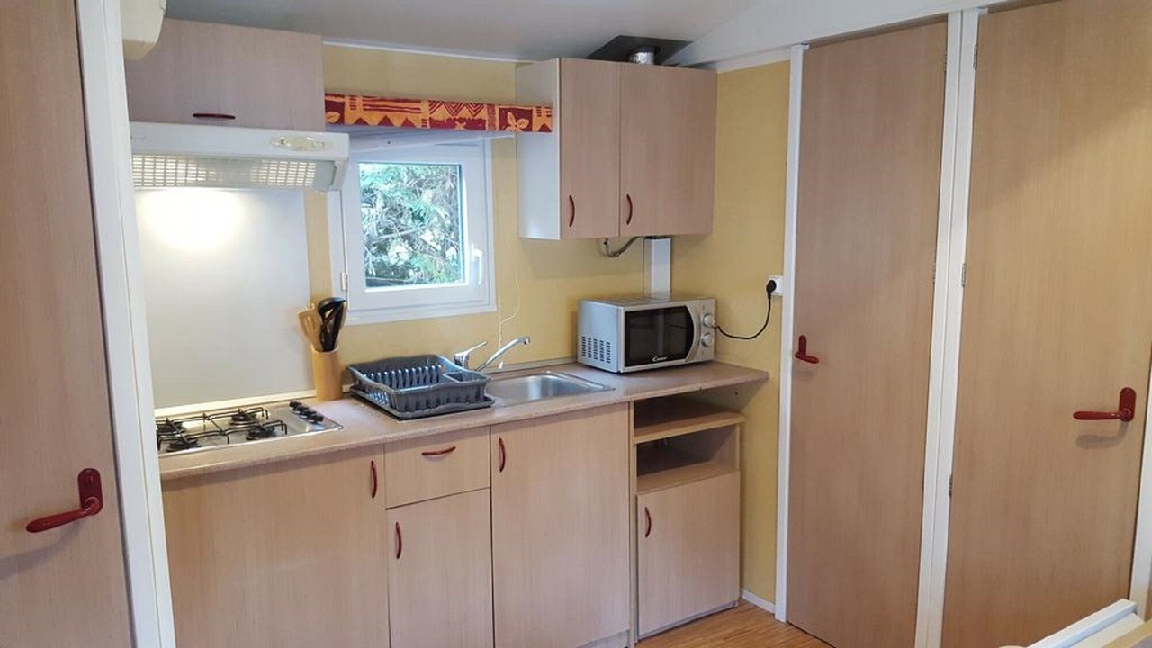 Photo of Kitchen in Saint-Andre-d'Embrun