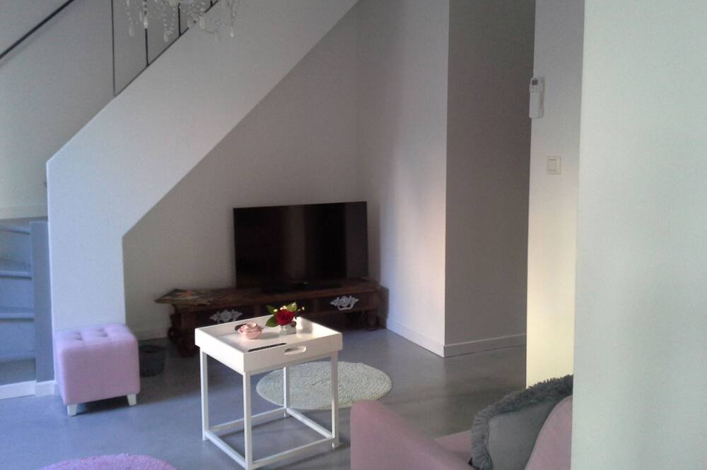 Photo of Livingroom in Villefranche-de-Rouergue