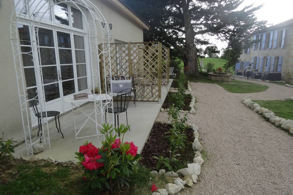 Photo of Outdoor in Saint-Puy