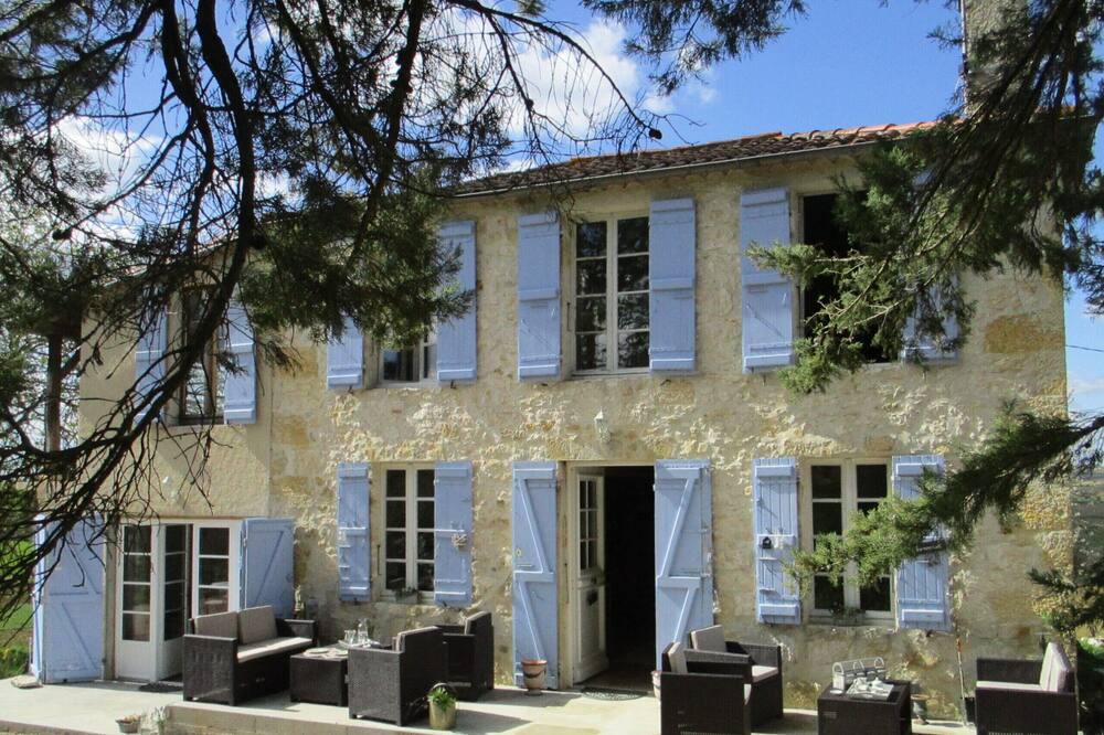 Photo of Outdoor in Saint-Puy
