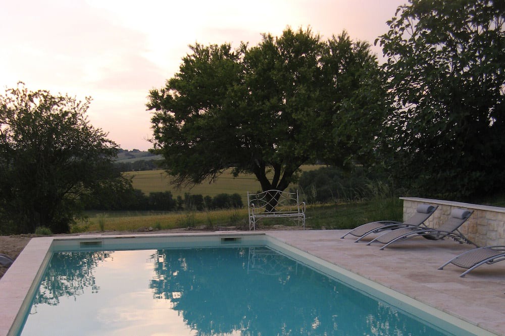 Photo of Outdoor in Saint-Puy