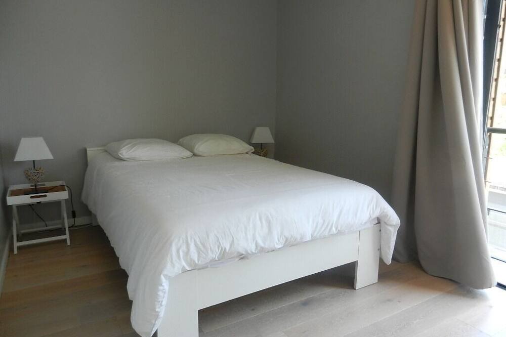 Photo of Bedroom in Lit-et-Mixe