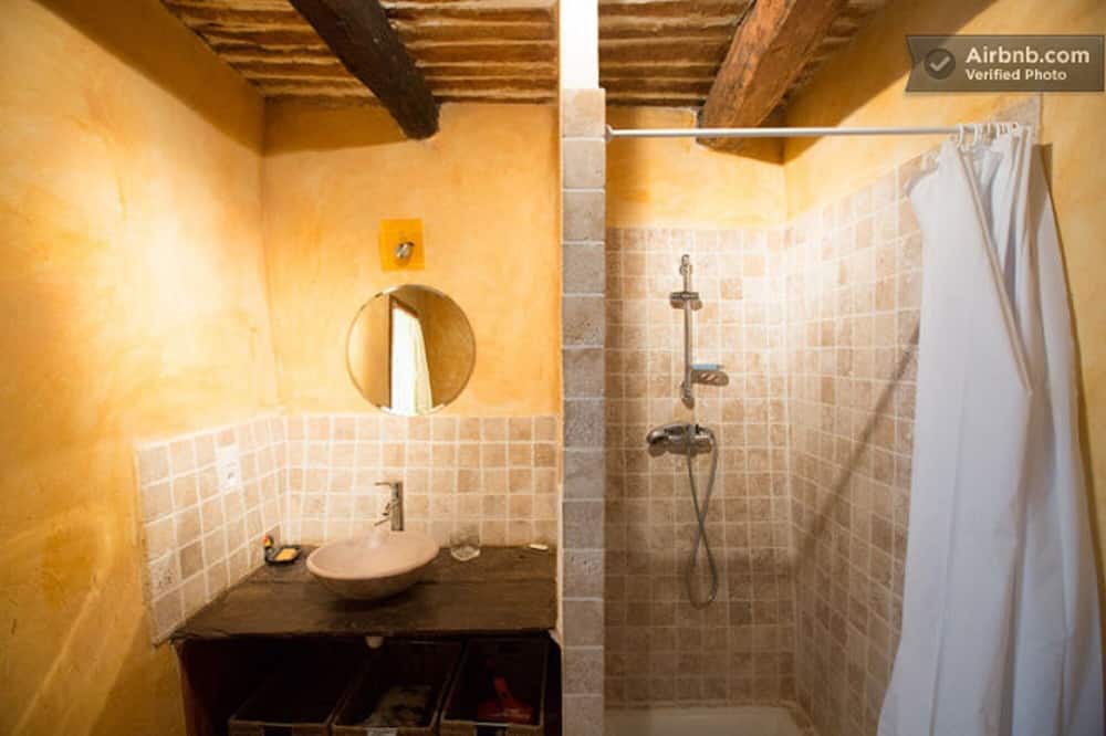 Photo of Bathroom in L'Hospitalet