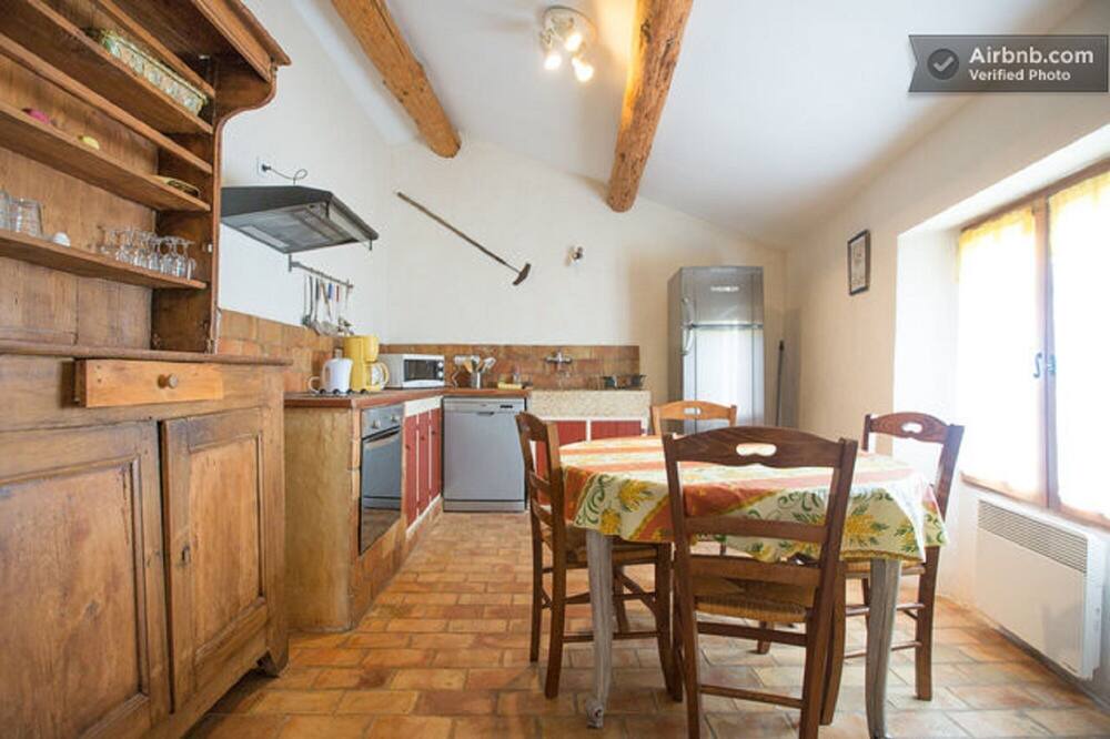 Photo of Kitchen in L'Hospitalet