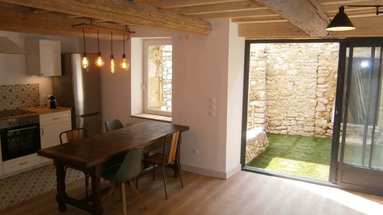 Photo of Others in Fons