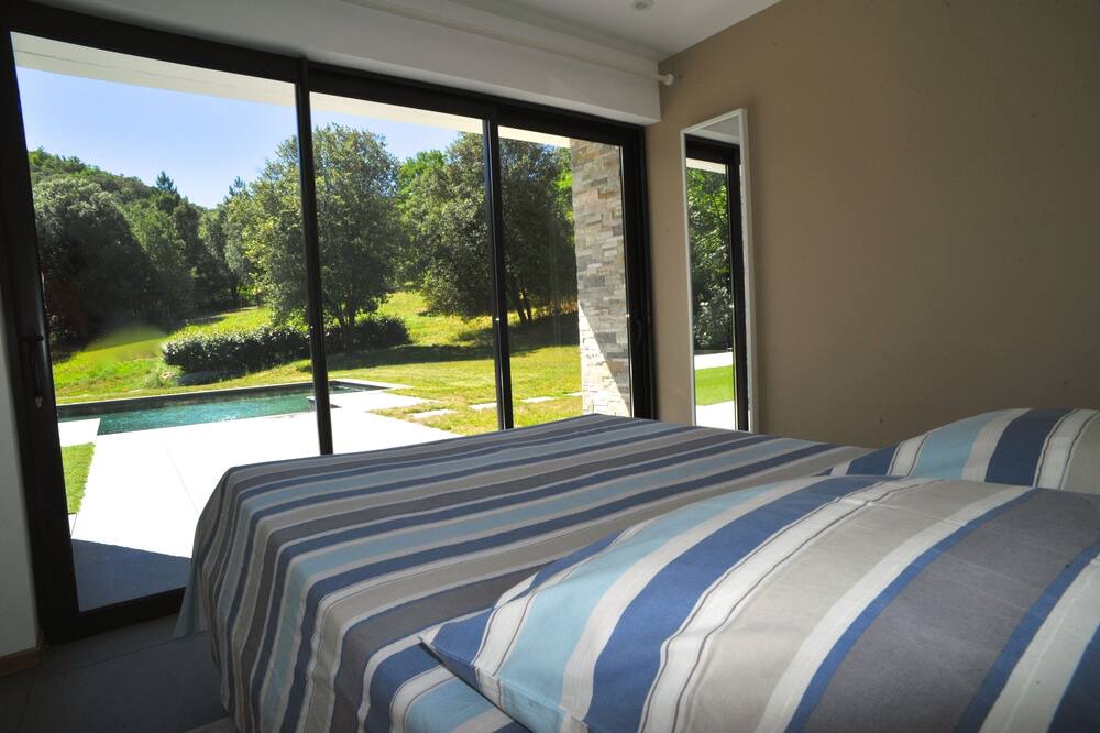 Photo of Bedroom in Les Aires