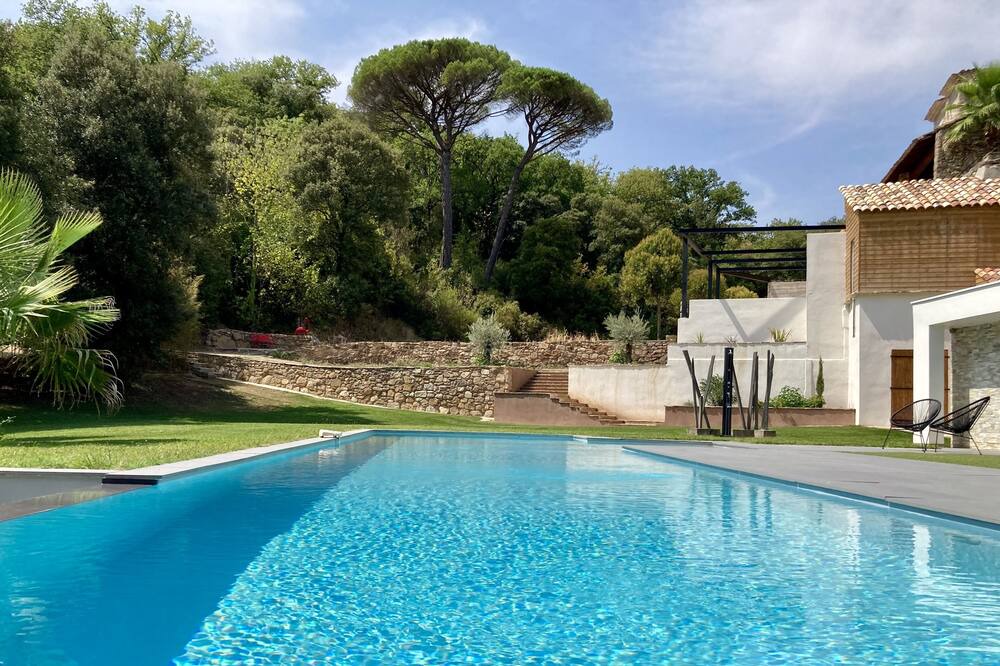 Photo of Outdoor in Les Aires
