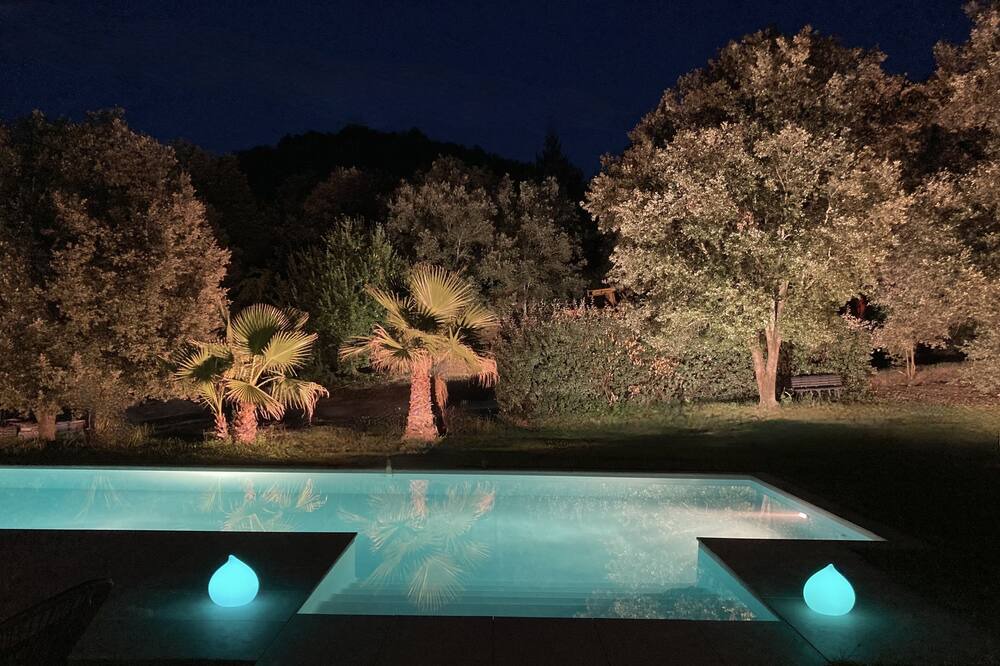 Photo of Outdoor in Les Aires